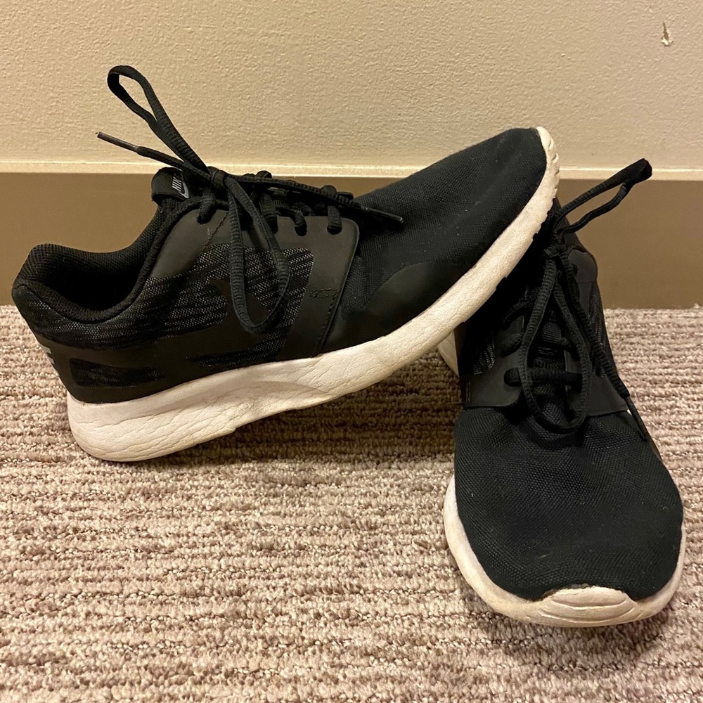 Nike Kaishi Sneakers